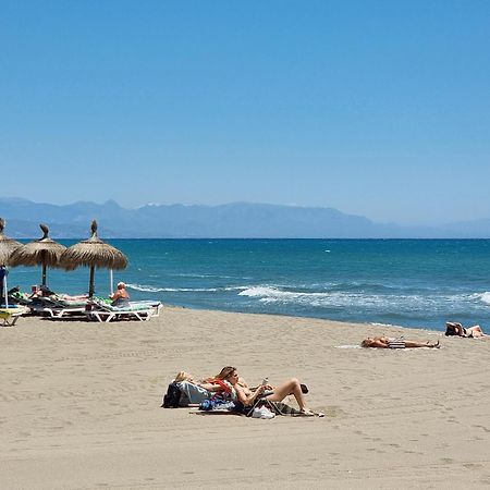 Tinoko Apartament In La Carihuela Beach Torremolinos Bagian luar foto