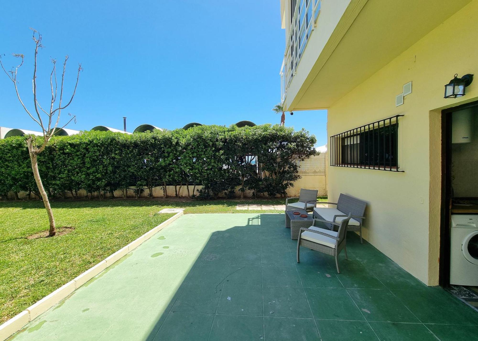 Tinoko Apartament In La Carihuela Beach Torremolinos Bagian luar foto