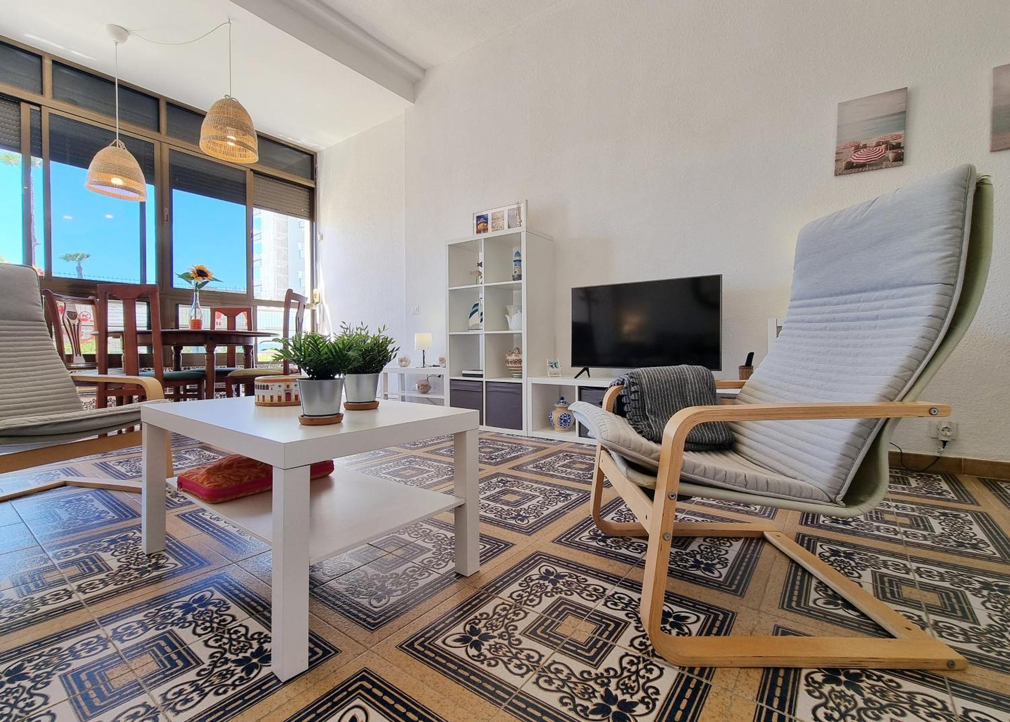 Tinoko Apartament In La Carihuela Beach Torremolinos Bagian luar foto